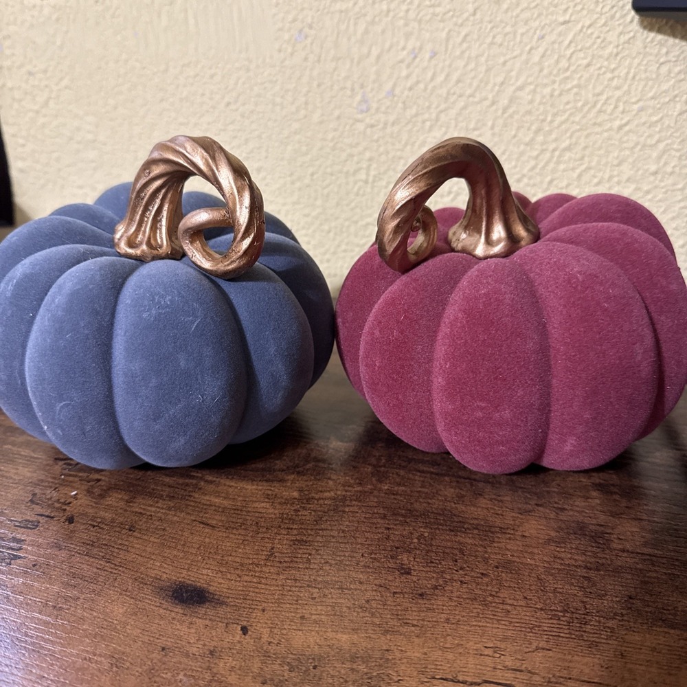 Set Of 2 Flocked Decorative Tabletop Pumpkins With Gold Stem Burgundy/slate Grey